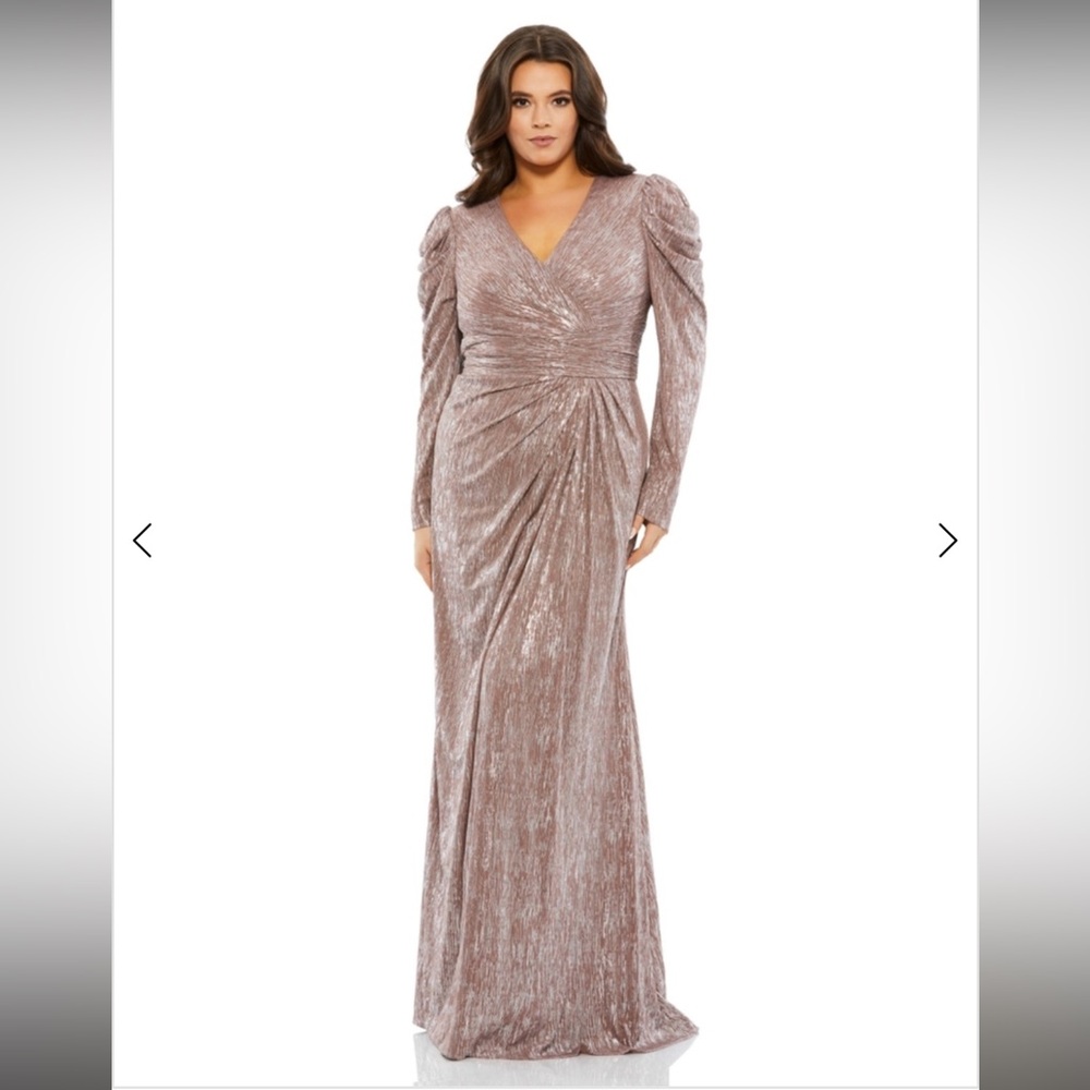 NWT Mac Duggal Gown